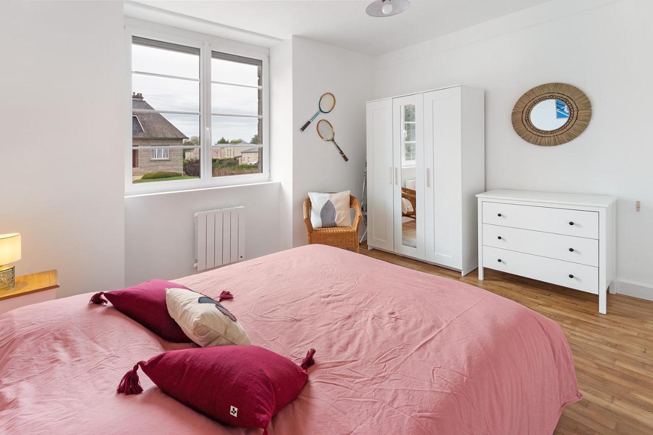 Апартаменты Loft British Au Pied Du Mont ! Понторсон Экстерьер фото